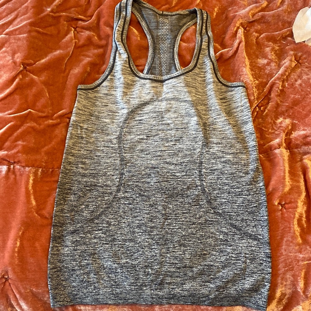 Lululemon swiftly tank